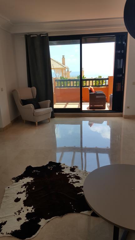 Seaview apartement Sitio de Calahonda Bagian luar foto