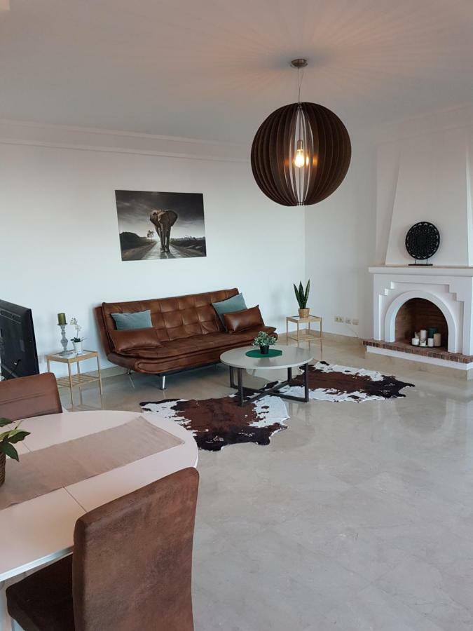 Seaview apartement Sitio de Calahonda Bagian luar foto