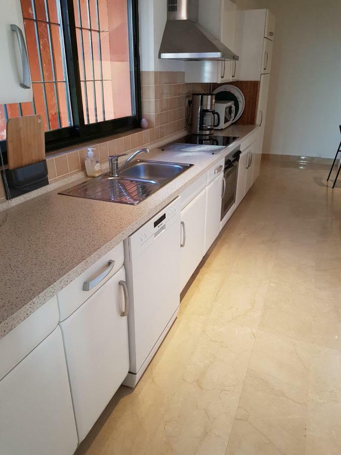 Seaview apartement Sitio de Calahonda Bagian luar foto